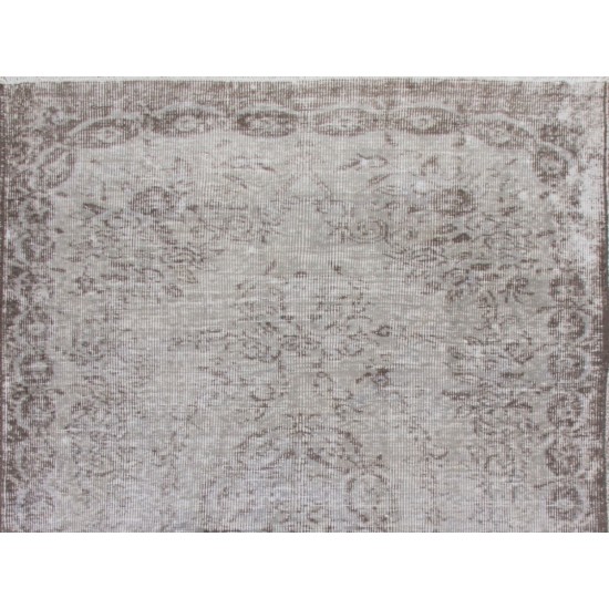Gray Over-Dyed Rug for Modern Interiors. Handmade Vintage Turkish Carpet. 5 x 8.6 Ft (153 x 260 cm)