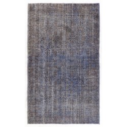 Mid-20th Century Handmade Central Anatolian Rug Overdyed in Gray Color. 5.3 x 8.6 Ft (160 x 262 cm)