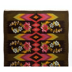 Bessarabian Vintage Hand-Woven Moldovian Wool Kilim, Unique Floral Pattern 50 years old Kilim Rug. 5 x 8.7 Ft (150 x 265 cm)