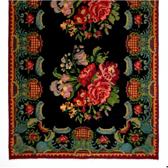 Bohomian Vintage Rose Kilim, Bessarabian Hand-Woven Wool Area Kilim Rug. 6 x 12.5 Ft (182 x 379 cm)