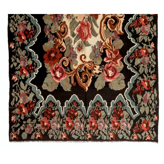 Bessarabian Vintage Hand-Woven Moldovian Wool Kilim, Unique Floral Pattern 50 years old Kilim Rug. 6.5 x 11 Ft (196 x 335 cm)