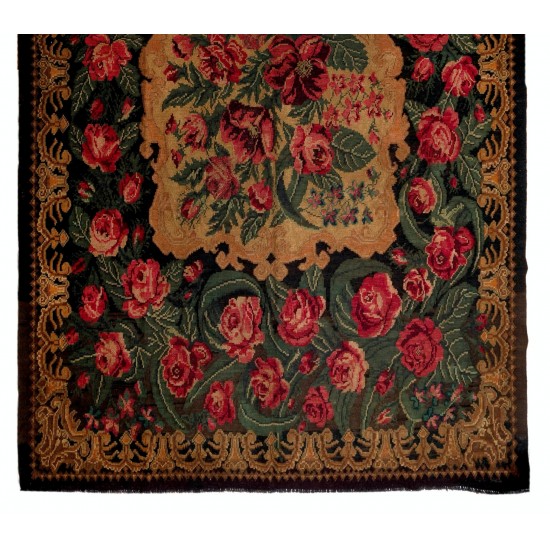 Bessarabian Hand-Woven Floral Pattern Moldovian Kilim, One-of-a-Kind 100% Sheep Wool Vintage Rug. 8.3 x 13.8 Ft (252 x 420 cm)