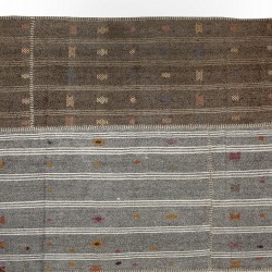 Natural Un-dyed Wool Kilim, Modern Flat-Weave Kilim Rug. 9 x 12.2 Ft (275 x 370 cm)