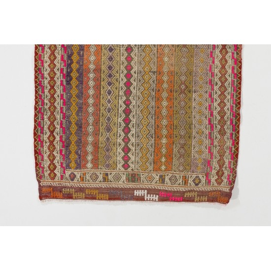 Multicolored Turkish Jajim Kilim, Vintage Flat Weave Floor Covering Made of Wool. 2.7 x 4 Ft (80 x 124 cm)