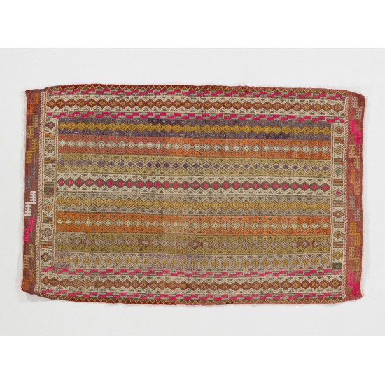 Multicolored Turkish Jajim Kilim, Vintage Flat Weave Floor Covering Made of Wool. 2.7 x 4 Ft (80 x 124 cm)