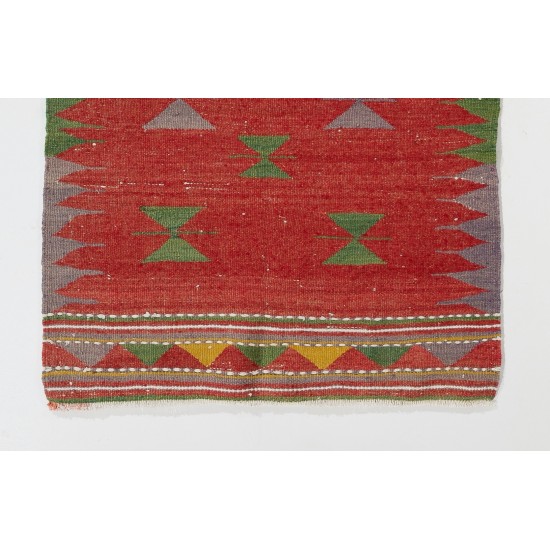 Geometric Pattern Handmade Vintage Turkish Kilim Rug. 3.2 x 4.2 Ft (95 x 126 cm)