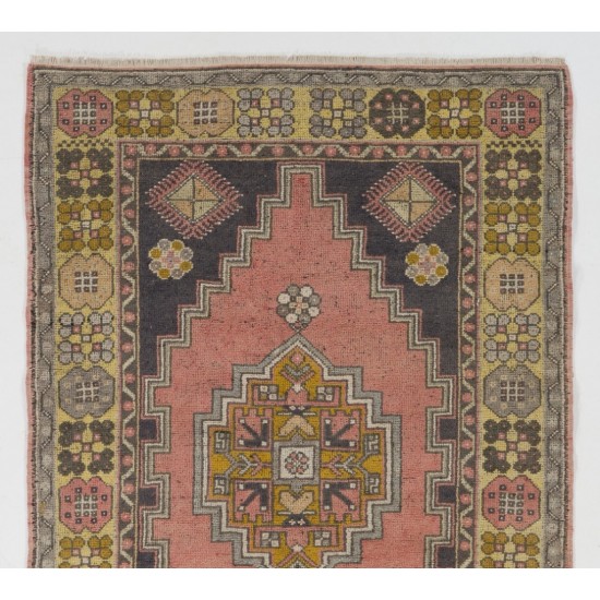 Vintage Handmade Oriental Rug, Traditional Turkish Carpet. 3.9 x 7 Ft (116 x 215 cm)