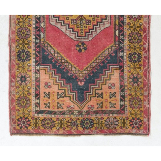 Tribal Style Turkish Rug, Handmade Vintage Carpet, All Wool. 3.9 x 6.8 Ft (118 x 205 cm)