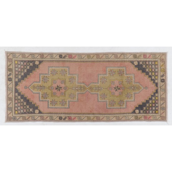 Vintage Handmade Oriental Rug, Traditional Turkish Wool Carpet. 3.9 x 8.8 Ft (118 x 267 cm)