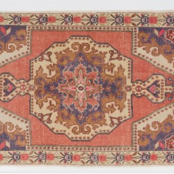 Traditional Handmade Turkish Rug, Mid-Century Oriental Wool Carpet. 4 x 7.2 Ft (123 x 217 cm)