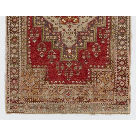 Traditional Handmade Turkish Rug, Mid-Century Oriental Wool Carpet. 4.2 x 6.5 Ft (126 x 196 cm)