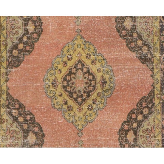 Turkish Runner Rug, Authentic Vintage Handmade Hallway Runner. 4.3 x 13.4 Ft (130 x 407 cm)