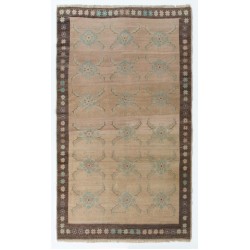Traditional Handmade Turkish Rug, Unique Vintage Wool Carpet. 4.4 x 7.6 Ft (133 x 231 cm)