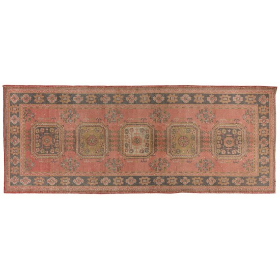 Vintage Turkish Runner Rug, Traditional Handmade Hallway Runner. 4.4 x 11.2 Ft (133 x 340 cm)