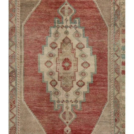 Traditional Vintage Handmade Turkish Rug with Tribal Style, 100% Wool. 4.9 x 9.8 Ft (147 x 297 cm)