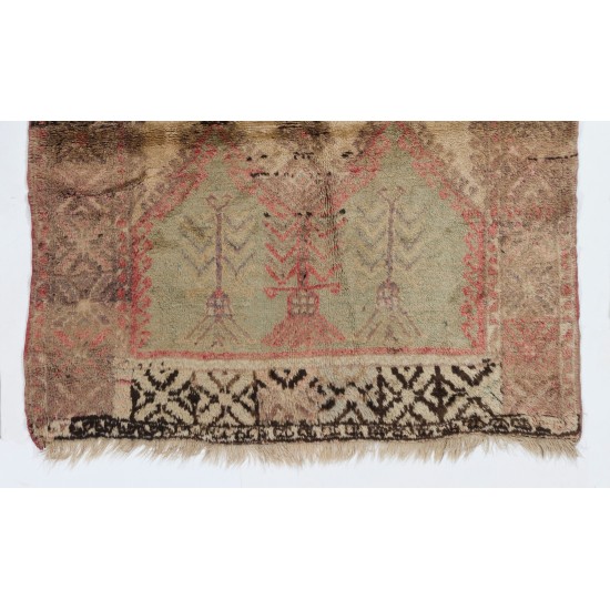 Rare Antique Central Anatolian Village Rug in Soft Plant Dyed Colors. 5 x 6 Ft (150 x 180 cm)