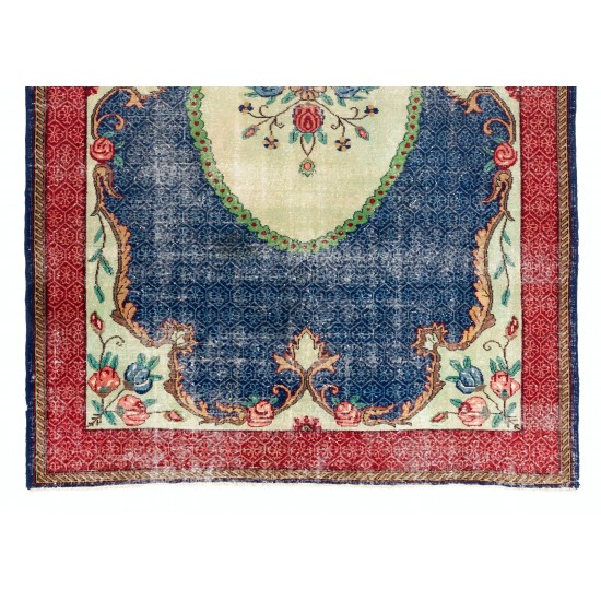 Large Vintage Handmade Turkish Wool Area Rug with European Design. 7.2 x 10.5 Ft (218 x 320 cm)