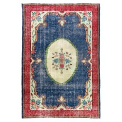 Large Vintage Handmade Turkish Wool Area Rug with European Design. 7.2 x 10.5 Ft (218 x 320 cm)
