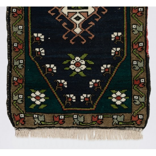 Handmade Doormat (Seat or Cushion Cover), Small Vintage Turkish Rug. 1.5 x 2.5 Ft (43 x 75 cm)