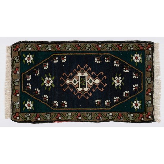 Handmade Doormat (Seat or Cushion Cover), Small Vintage Turkish Rug. 1.5 x 2.5 Ft (43 x 75 cm)