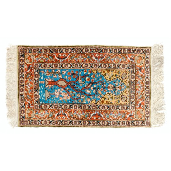Silk and Metal Threat Rug from Kayseri / Turkey. 2.3 x 3.7 Ft (69 x 112 cm)