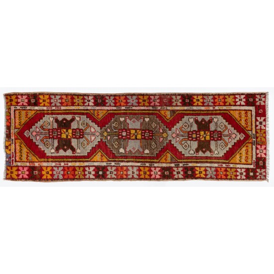 Multicolor Turkish Runner Rug, Authentic Vintage Handmade Hallway Runner. 2.7 x 8.5 Ft (80 x 257 cm)