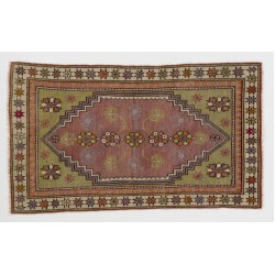 Small Hand-Knotted Vintage Turkish Accent Wool Rug. 2.7 x 4.8 Ft (82 x 145 cm)