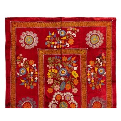 Silk Embroidery Suzani Wall Hanging, Vintage Handmade Uzbek Bed or Table Cover. 4.2 x 6.8 Ft (126 x 205 cm)