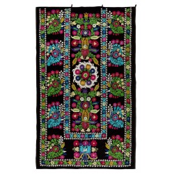 Silk Hand Embroidered Bed Cover, Vintage Suzani Wall Hanging from Uzbekistan. 4.6 x 7.3 Ft (140 x 220 cm)