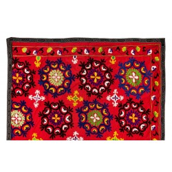 Silk Hand Embroidered Bed Cover, Vintage Suzani Wall Hanging from Uzbekistan. 6 x 7.5 Ft (180 x 226 cm)