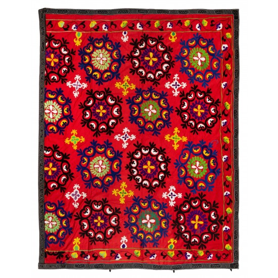 Silk Hand Embroidered Bed Cover, Vintage Suzani Wall Hanging from Uzbekistan. 6 x 7.5 Ft (180 x 226 cm)