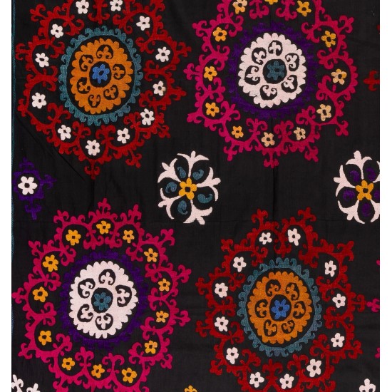 Silk Hand Embroidered Bed Cover, Vintage Suzani Wall Hanging from Uzbekistan. 6.4 x 7.8 Ft (195 x 236 cm)