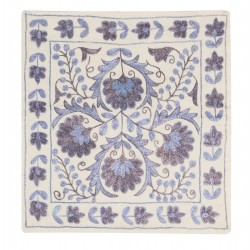 Traditional Silk Silk Embroidery Suzani from Uzbekistan, Handmade Cushion Cover. 17" x 18" (42 x 44 cm)