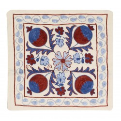 Hand Embroidered Silk, Cotton and Linen Cushion Cover From Uzbekistan. Decorative Suzani Textile. 19" x 19" (46 x 46 cm)