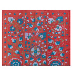 Silk Hand Embroidered Bed Cover, Vintage Suzani Wall Hanging from Uzbekistan. 4.4 x 7 Ft (134 x 214 cm)