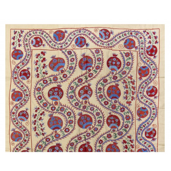 Silk Hand Embroidered Bed Cover, Vintage Suzani Wall Hanging from Uzbekistan. 4.5 x 7.2 Ft (135 x 217 cm)