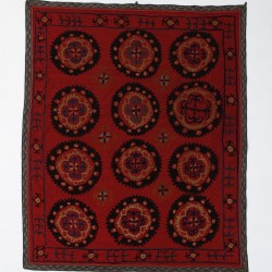 Silk Hand Embroidered Bed Cover, Vintage Suzani Wall Hanging from Uzbekistan. 5.6 x 6.7 Ft (170 x 203 cm)