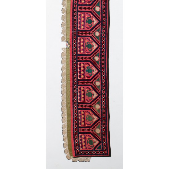 Authentic Vintage Uzbek Suzani Bed Cover, Silk Hand Embroidered Table Runner. 1.7 x 12.3 Ft (50 x 372 cm)