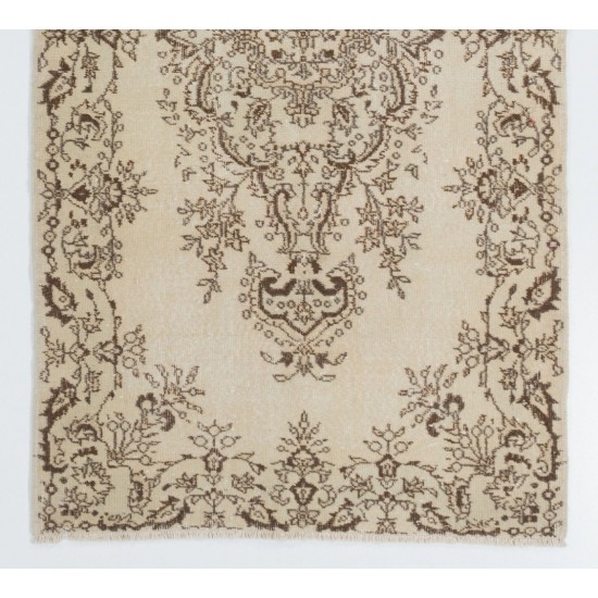 Turkish Oushak Rug in Ivory and Brown Color, Traditional Hand-Knotted 1960s Carpet. 3.8 x 7.3 Ft (115 x 220 cm)