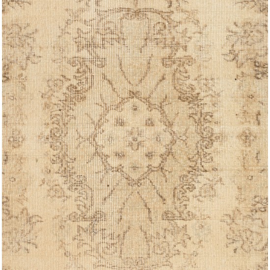 Antique Washed Vintage Handmade Turkish Oushak Wool Rug with Medallion Design. 3.9 x 6.8 Ft (116 x 205 cm)