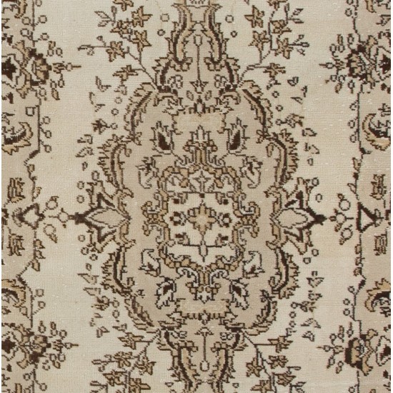 Floral Patterned Turkish Handmade Vintage Rug, Ideal for Office and Home Decor. 3.9 x 7.4 Ft (118 x 224 cm)