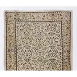 Handmade Vintage Rug, Floral Design Central Anatolian Carpet. 4 x 6.9 Ft (120 x 208 cm)