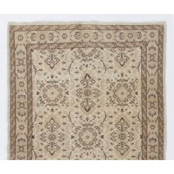 Hand-Knotted Vintage Turkish Rug, Home Decor Carpet. 4 x 7 Ft (120 x 212 cm)