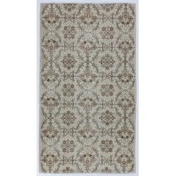 Handmade Vintage Rug, Floral Patterned Anatolian Carpet. 4 x 7 Ft (123 x 216 cm)