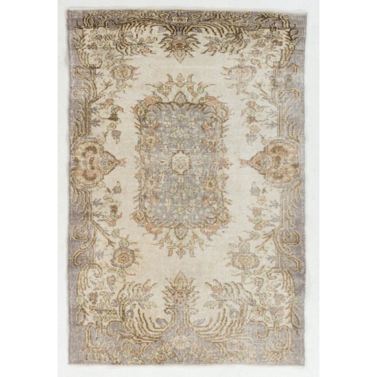 Floral Patterned Turkish Handmade Vintage Rug, Ideal for Office and Home Decor. 4 x 6.2 Ft (124 x 188 cm)