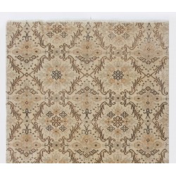 Handmade Vintage Rug, Floral Patterned Anatolian Carpet. 4.2 x 7.5 Ft (127 x 226 cm)