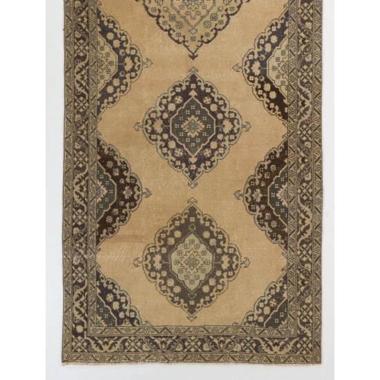 Vintage Handmade Turkish Runner Rug, Ideal for Hallway Decor. 4.7 x 12.9 Ft (142 x 393 cm)