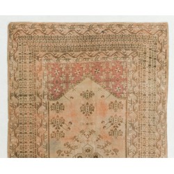 Hand-Knotted Vintage Central Anatolian Rug Made of Wool. 5 x 8.6 Ft (153 x 262 cm)
