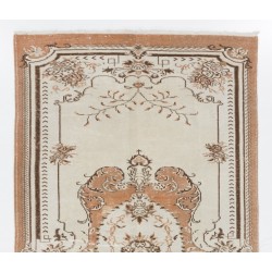 Mid-Century Hand-Knotted Anatolian Rug, Woolen Floor Covering. 5.6 x 9.6 Ft (168 x 290 cm)