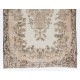 Vintage Handmade Turkish Oushak Wool Rug with Medallion Design. 5.6 x 9.2 Ft (170 x 278 cm)